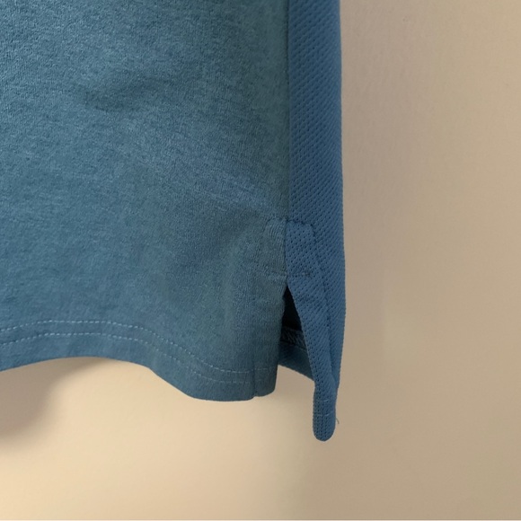 Men's Blue Oakley Short Sleeve Shirt - Picture 3 of 7